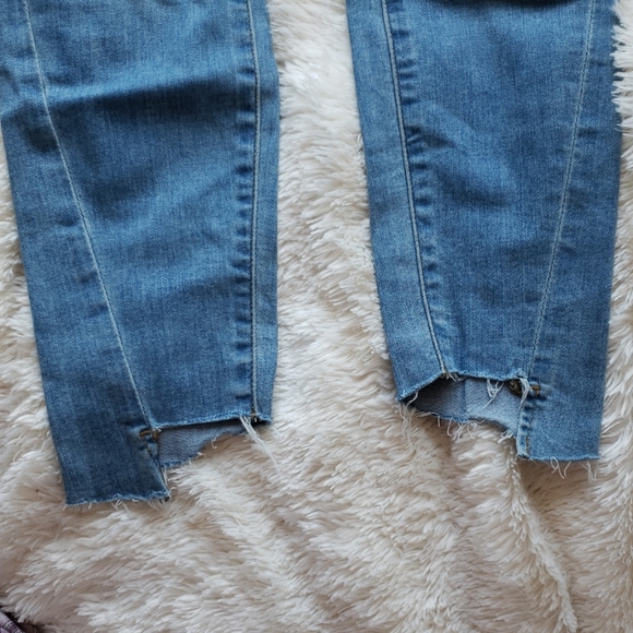 7 For All Mankind The Ankle Jeans - Picture 3 of 4